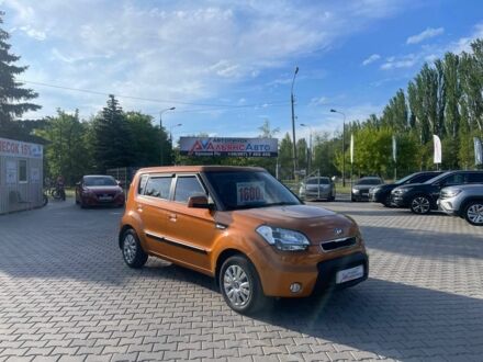 Кіа Soul 2010 у Кривому Розі на Automoto.ua Помаранчевий Кіа Soul, об'ємом двигуна 1.6 л та пробігом 171 тис. км за 6500 $, фото 1 на Automoto.ua