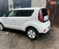 Белый Киа Soul EV, объемом двигателя 0 л и пробегом 102 тыс. км за 5300 $, фото 11 на Automoto.ua
