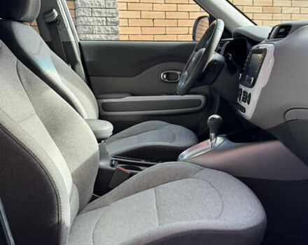 Белый Киа Soul EV, объемом двигателя 0 л и пробегом 126 тыс. км за 6300 $, фото 19 на Automoto.ua