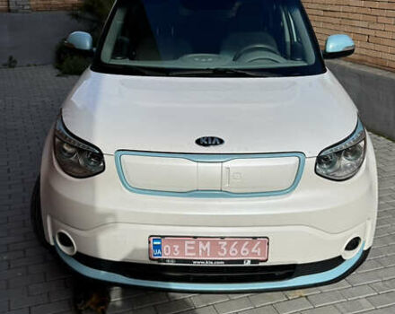 Белый Киа Soul EV, объемом двигателя 0 л и пробегом 126 тыс. км за 6300 $, фото 9 на Automoto.ua