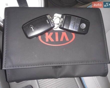 Кіа Soul EV 2015 у Києві на Automoto.ua Білий Кіа Soul EV, об'ємом двигуна 0 л та пробігом 91 тис. км за 6700 $, фото 6 на Automoto.ua