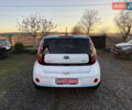 Білий Кіа Soul EV, об'ємом двигуна 0 л та пробігом 151 тис. км за 5900 $, фото 6 на Automoto.ua