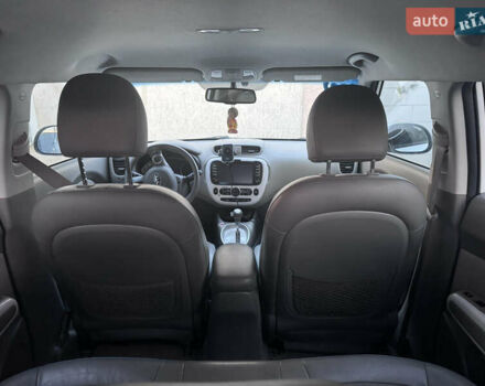 Белый Киа Soul EV, объемом двигателя 0 л и пробегом 122 тыс. км за 5900 $, фото 14 на Automoto.ua