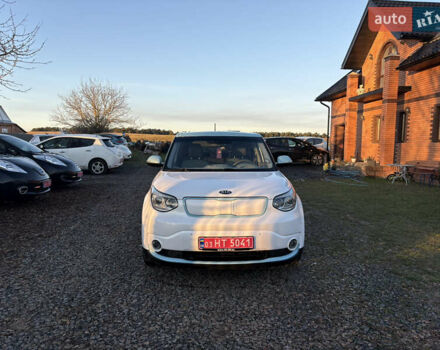 Білий Кіа Soul EV, об'ємом двигуна 0 л та пробігом 151 тис. км за 5900 $, фото 1 на Automoto.ua