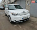 Белый Киа Soul EV, объемом двигателя 0 л и пробегом 102 тыс. км за 5300 $, фото 2 на Automoto.ua