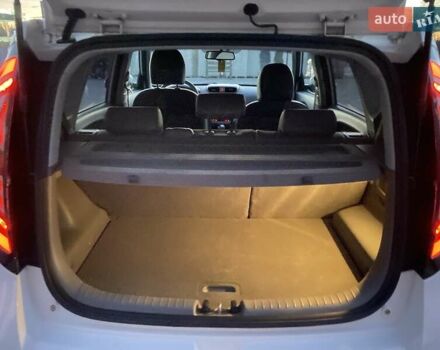 Білий Кіа Soul EV, об'ємом двигуна 0 л та пробігом 109 тис. км за 7399 $, фото 15 на Automoto.ua