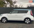 Кіа Soul EV 2016 у Луцьку на Automoto.ua Білий Кіа Soul EV, об'ємом двигуна 0 л та пробігом 116 тис. км за 7800 $, фото 74 на Automoto.ua
