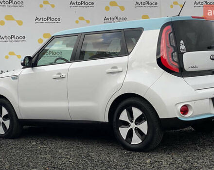 Кіа Soul EV 2016 у Луцьку на Automoto.ua Білий Кіа Soul EV, об'ємом двигуна 0 л та пробігом 116 тис. км за 7800 $, фото 107 на Automoto.ua