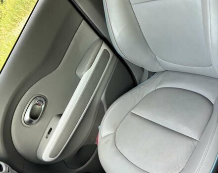 Киа Soul EV 2016 в Житомире на Automoto.ua Белый Киа Soul EV, объемом двигателя 0 л и пробегом 94 тыс. км за 8448 $, фото 5 на Automoto.ua