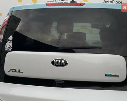 Кіа Soul EV 2016 у Луцьку на Automoto.ua Білий Кіа Soul EV, об'ємом двигуна 0 л та пробігом 116 тис. км за 7800 $, фото 102 на Automoto.ua