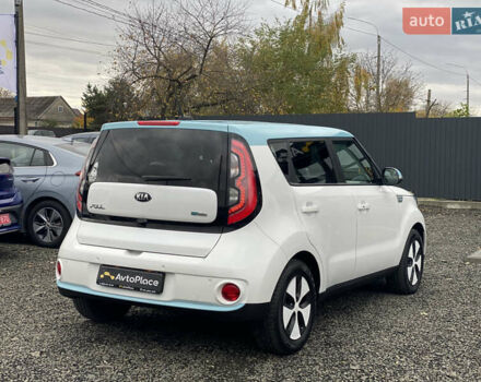 Кіа Soul EV 2016 у Луцьку на Automoto.ua Білий Кіа Soul EV, об'ємом двигуна 0 л та пробігом 116 тис. км за 7800 $, фото 11 на Automoto.ua