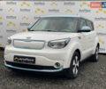 Кіа Soul EV 2016 у Луцьку на Automoto.ua Білий Кіа Soul EV, об'ємом двигуна 0 л та пробігом 116 тис. км за 7800 $, фото 76 на Automoto.ua