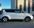 Білий Кіа Soul EV, об'ємом двигуна 0 л та пробігом 169 тис. км за 5600 $, фото 11 на Automoto.ua
