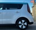 Білий Кіа Soul EV, об'ємом двигуна 0 л та пробігом 169 тис. км за 5600 $, фото 6 на Automoto.ua