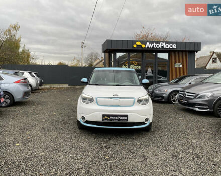 Кіа Soul EV 2016 у Луцьку на Automoto.ua Білий Кіа Soul EV, об'ємом двигуна 0 л та пробігом 116 тис. км за 7800 $, фото 2 на Automoto.ua