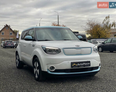 Кіа Soul EV 2016 у Луцьку на Automoto.ua Білий Кіа Soul EV, об'ємом двигуна 0 л та пробігом 116 тис. км за 7800 $, фото 73 на Automoto.ua