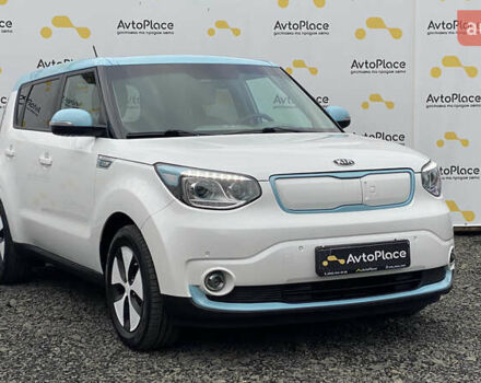 Кіа Soul EV 2016 у Луцьку на Automoto.ua Білий Кіа Soul EV, об'ємом двигуна 0 л та пробігом 116 тис. км за 7800 $, фото 84 на Automoto.ua