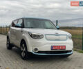 Кіа Soul EV 2016 у Луцьку на Automoto.ua Білий Кіа Soul EV, об'ємом двигуна 0 л та пробігом 116 тис. км за 7800 $, фото 26 на Automoto.ua