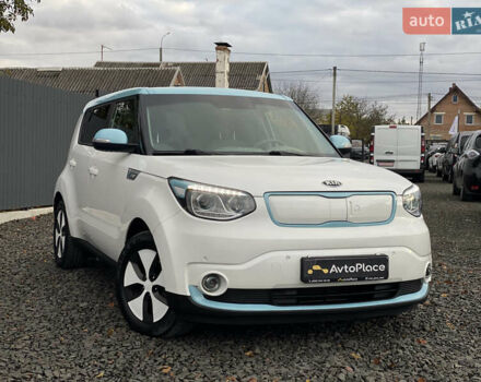 Кіа Soul EV 2016 у Луцьку на Automoto.ua Білий Кіа Soul EV, об'ємом двигуна 0 л та пробігом 116 тис. км за 7800 $, фото 111 на Automoto.ua