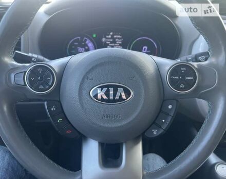 Білий Кіа Soul EV, об'ємом двигуна 0 л та пробігом 112 тис. км за 10900 $, фото 15 на Automoto.ua