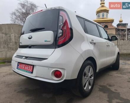 Белый Киа Soul EV, объемом двигателя 0 л и пробегом 165 тыс. км за 10600 $, фото 15 на Automoto.ua