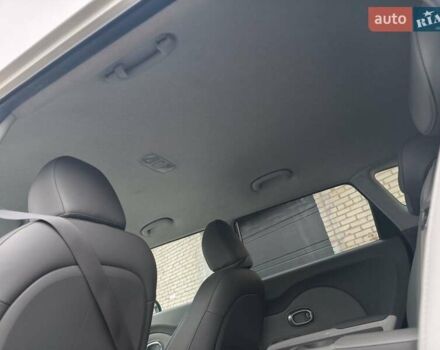 Белый Киа Soul EV, объемом двигателя 0 л и пробегом 165 тыс. км за 10600 $, фото 42 на Automoto.ua