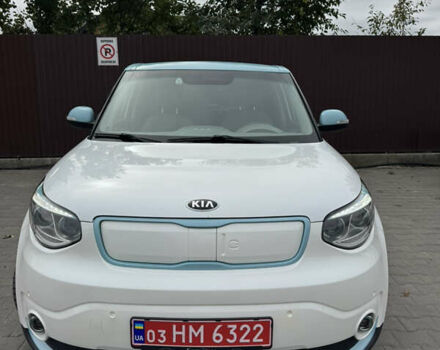 Білий Кіа Soul EV, об'ємом двигуна 0 л та пробігом 168 тис. км за 10700 $, фото 2 на Automoto.ua