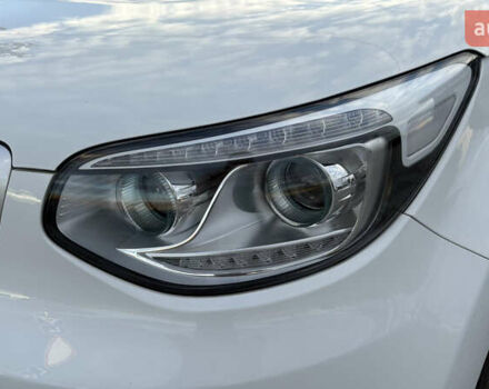Белый Киа Soul EV, объемом двигателя 0 л и пробегом 167 тыс. км за 9900 $, фото 16 на Automoto.ua