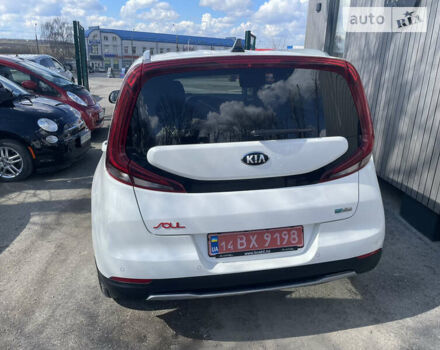 Білий Кіа Soul EV, об'ємом двигуна 0 л та пробігом 196 тис. км за 19700 $, фото 8 на Automoto.ua