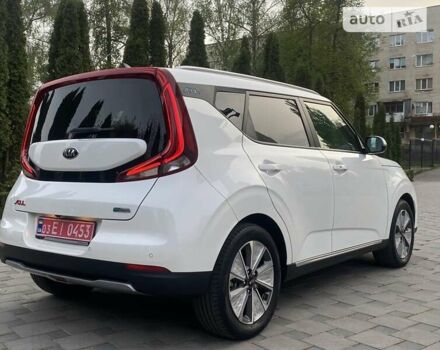 Белый Киа Soul EV, объемом двигателя 0 л и пробегом 33 тыс. км за 20950 $, фото 29 на Automoto.ua