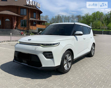 Білий Кіа Soul EV, об'ємом двигуна 0 л та пробігом 87 тис. км за 17000 $, фото 3 на Automoto.ua