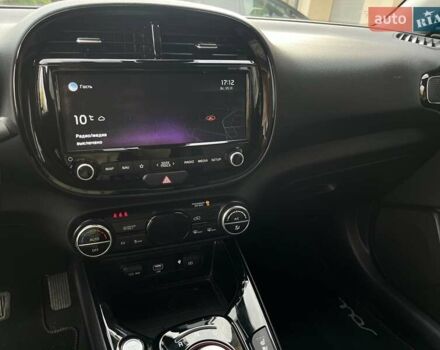 Белый Киа Soul EV, объемом двигателя 0 л и пробегом 60 тыс. км за 19400 $, фото 32 на Automoto.ua