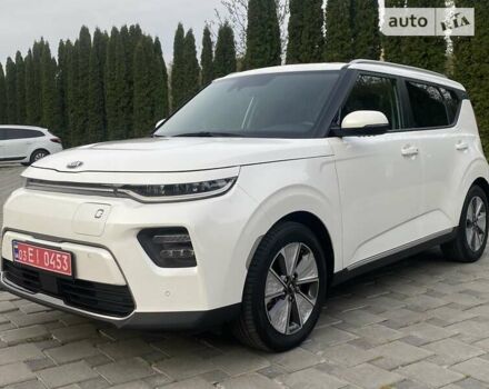 Белый Киа Soul EV, объемом двигателя 0 л и пробегом 33 тыс. км за 20950 $, фото 17 на Automoto.ua