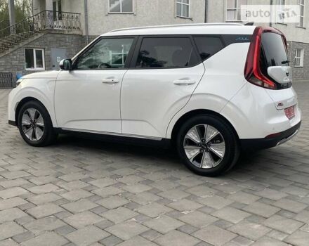 Білий Кіа Soul EV, об'ємом двигуна 0 л та пробігом 33 тис. км за 20950 $, фото 12 на Automoto.ua