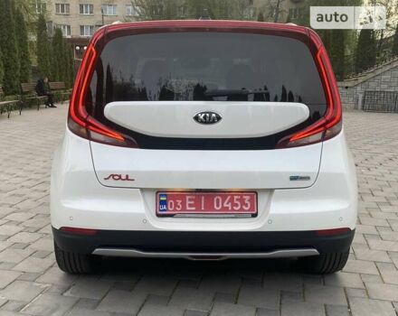 Білий Кіа Soul EV, об'ємом двигуна 0 л та пробігом 33 тис. км за 20950 $, фото 27 на Automoto.ua