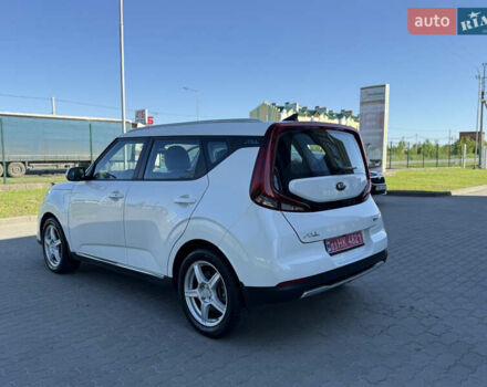 Белый Киа Soul EV, объемом двигателя 0 л и пробегом 153 тыс. км за 13500 $, фото 3 на Automoto.ua