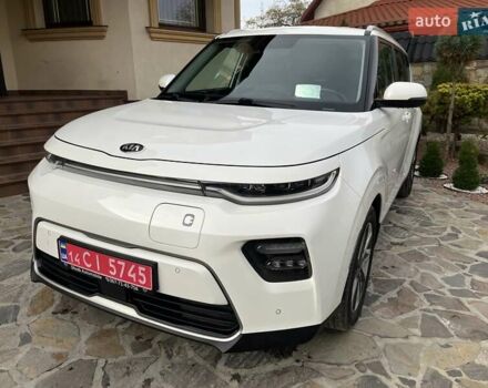 Белый Киа Soul EV, объемом двигателя 0 л и пробегом 60 тыс. км за 19400 $, фото 15 на Automoto.ua