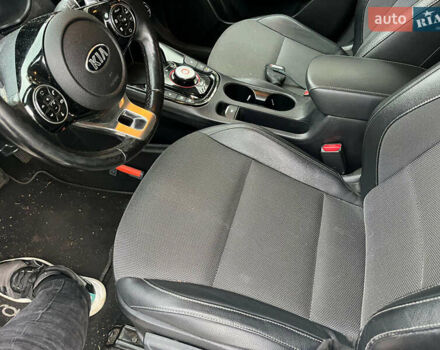 Белый Киа Soul EV, объемом двигателя 0 л и пробегом 229 тыс. км за 14550 $, фото 9 на Automoto.ua