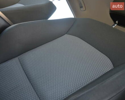 Білий Кіа Soul EV, об'ємом двигуна 0 л та пробігом 78 тис. км за 15950 $, фото 44 на Automoto.ua