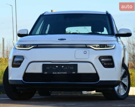 Білий Кіа Soul EV, об'ємом двигуна 0 л та пробігом 78 тис. км за 15950 $, фото 12 на Automoto.ua