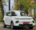 Киа Soul EV 2022 в Киеве на Automoto.ua Белый Киа Soul EV, объемом двигателя 0 л и пробегом 54 тыс. км за 22000 $, фото 1 на Automoto.ua