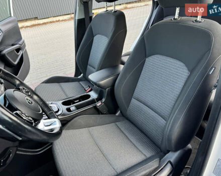 Белый Киа Soul EV, объемом двигателя 0 л и пробегом 80 тыс. км за 18999 $, фото 15 на Automoto.ua