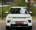 Киа Soul EV 2022 в Киеве на Automoto.ua Белый Киа Soul EV, объемом двигателя 0 л и пробегом 54 тыс. км за 22000 $, фото 1 на Automoto.ua