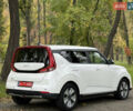Киа Soul EV 2022 в Киеве на Automoto.ua Белый Киа Soul EV, объемом двигателя 0 л и пробегом 54 тыс. км за 22000 $, фото 8 на Automoto.ua
