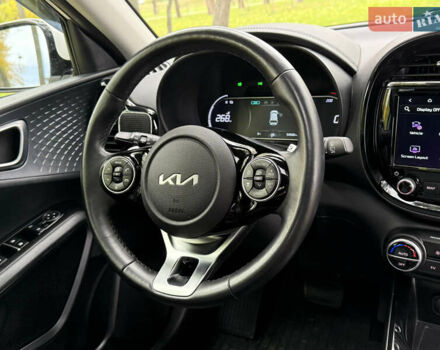 Киа Soul EV 2022 в Киеве на Automoto.ua Белый Киа Soul EV, объемом двигателя 0 л и пробегом 54 тыс. км за 22000 $, фото 29 на Automoto.ua
