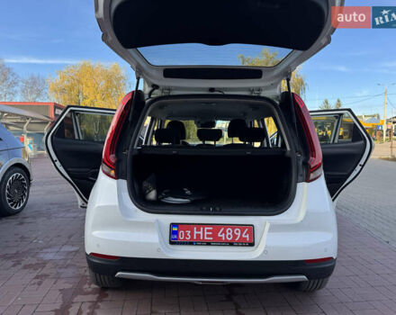 Белый Киа Soul EV, объемом двигателя 0 л и пробегом 80 тыс. км за 18999 $, фото 21 на Automoto.ua