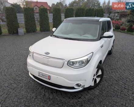 Кіа Soul EV 2015 у Жовкві на Automoto.ua Білий Кіа Soul EV, об'ємом двигуна 0 л та пробігом 160 тис. км за 9900 $, фото 1 на Automoto.ua