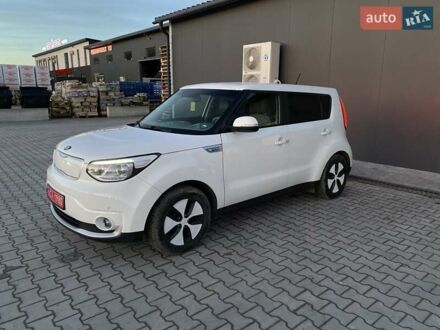 Білий Кіа Soul EV, об'ємом двигуна 0 л та пробігом 109 тис. км за 7399 $, фото 1 на Automoto.ua