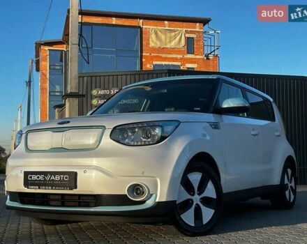 Белый Киа Soul EV, объемом двигателя 0 л и пробегом 169 тыс. км за 5600 $, фото 1 на Automoto.ua