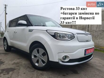 Белый Киа Soul EV, объемом двигателя 0 л и пробегом 165 тыс. км за 10600 $, фото 1 на Automoto.ua